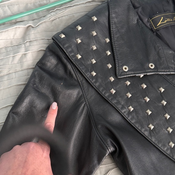 Women’s Black Studded Leather Jacket Vintage 80’s - Picture 9 of 9